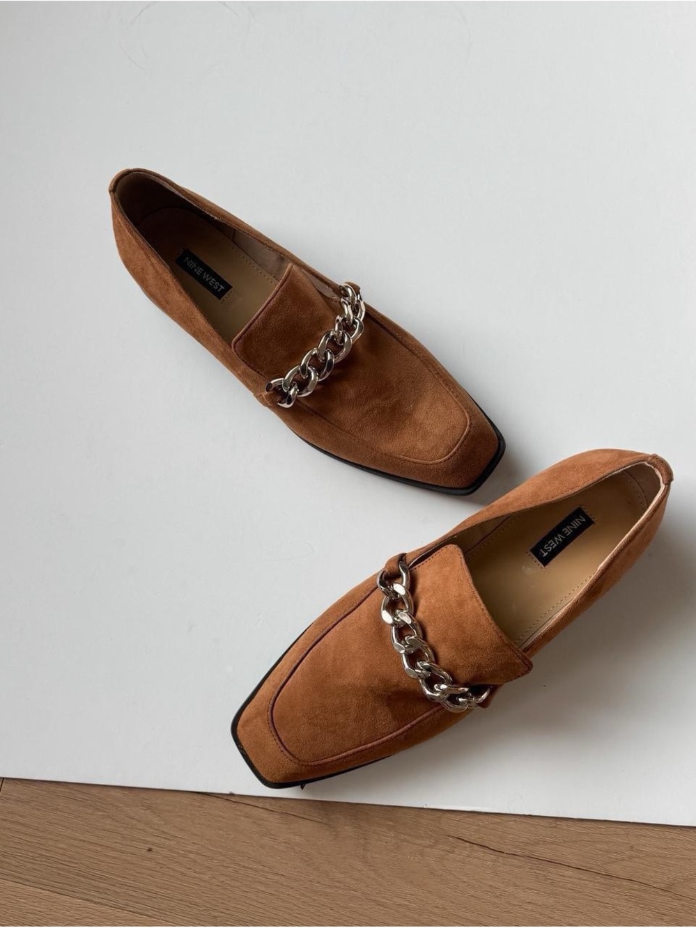 Nine West Brown Loafers 9.5 Square Toe Chain Preppy Minimalist - Picture 2 of 8